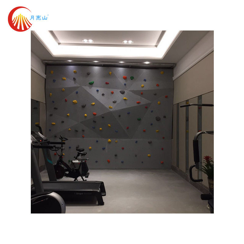 Indoor Artificial Childrens Rock Climbing Wall Anti Static For Trampoline Park